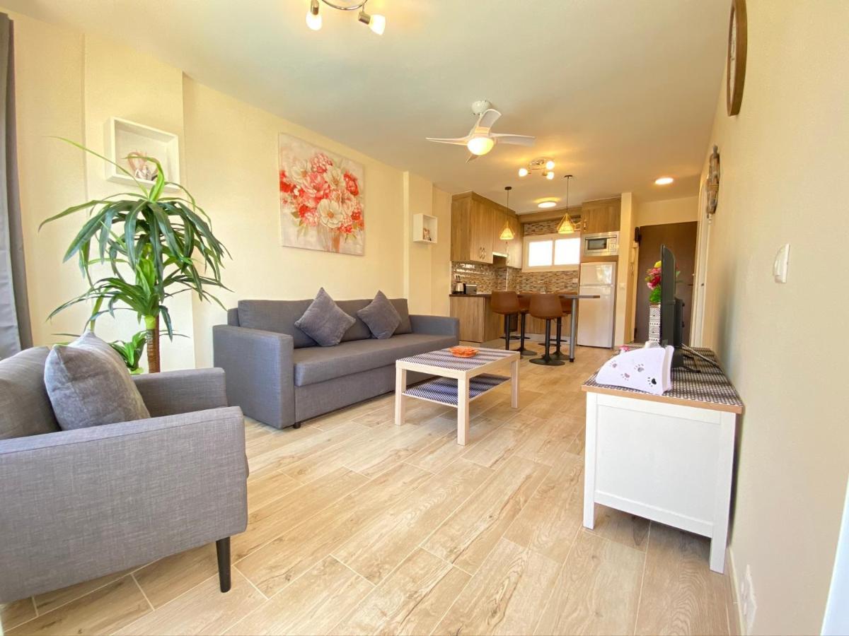 Modern 1 Bedroom Seaside Apartment With Pool 丰希罗拉 外观 照片